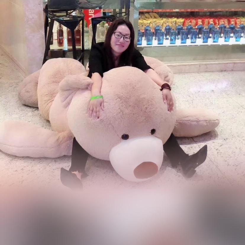 上海🐷团长芳芳