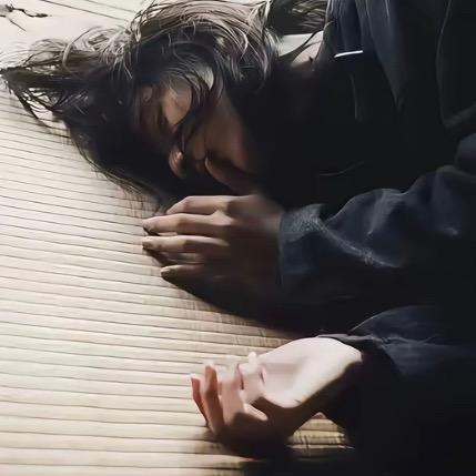 由不得我