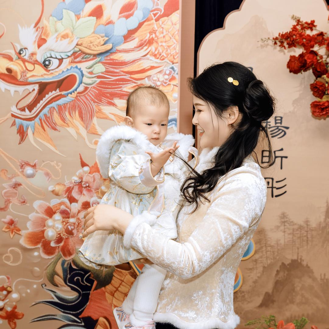 是 昕昕子 吖✨