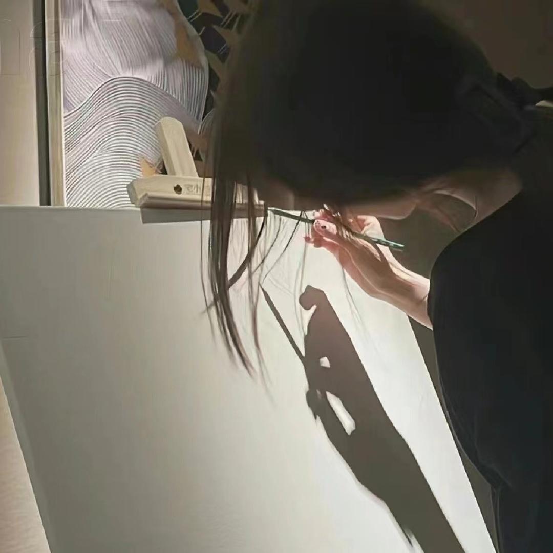 骆洁