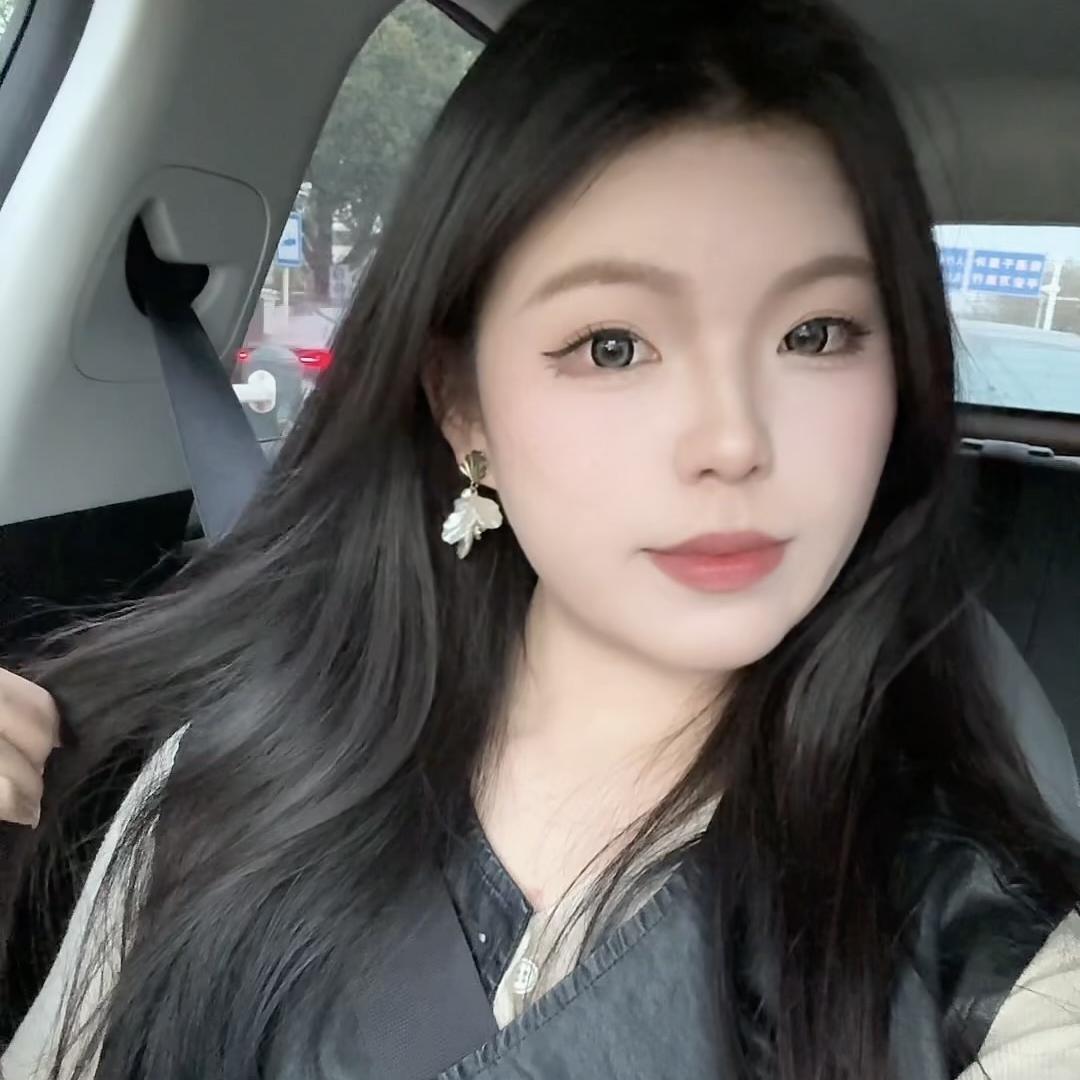 韩依曼精品女装