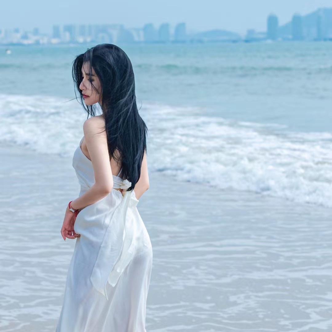 李不听。