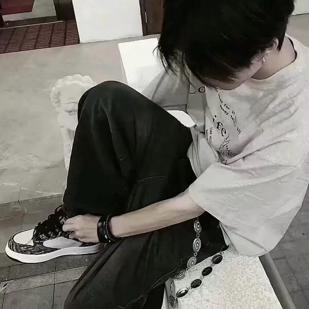 孤烟烟落