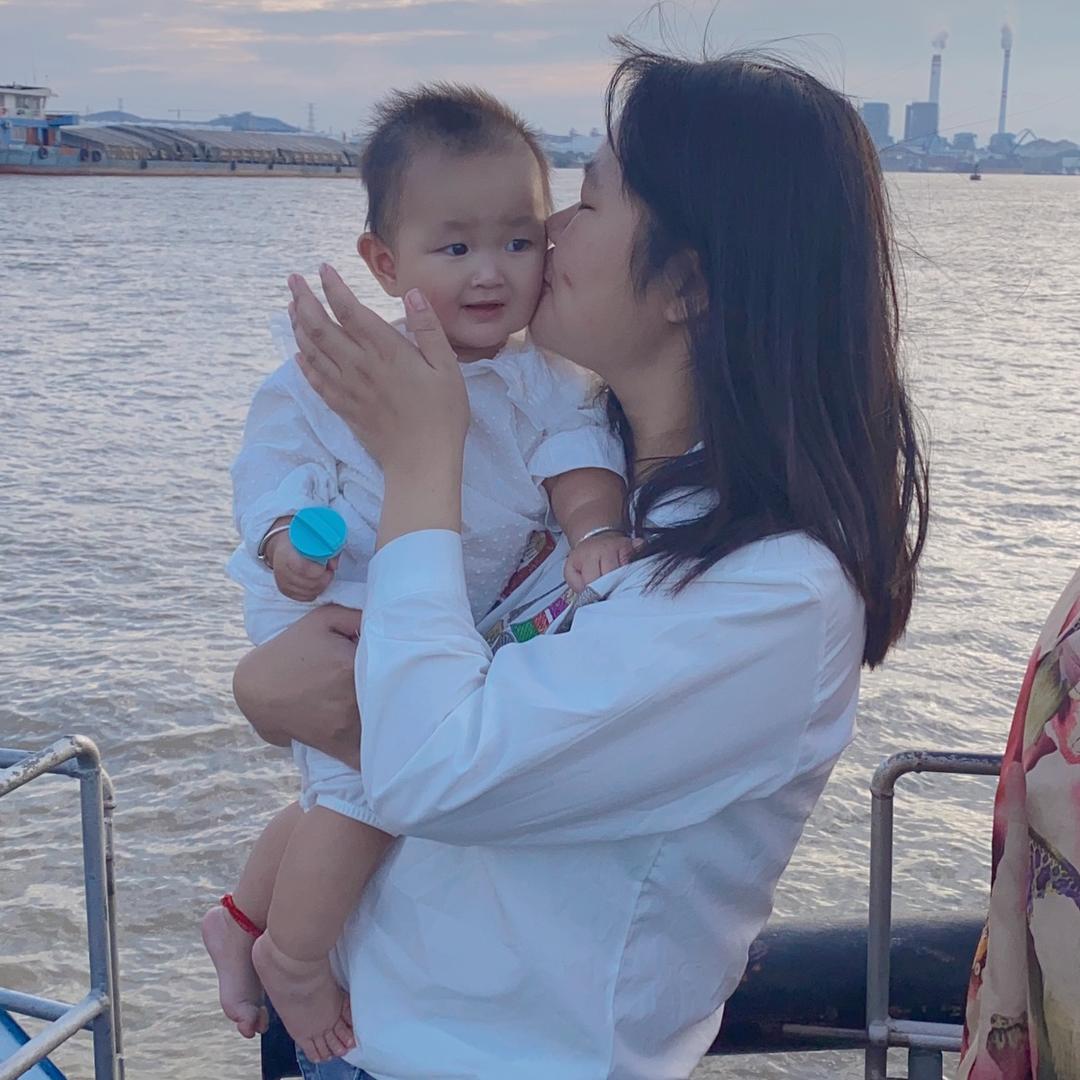 L甜甜的幸福生活