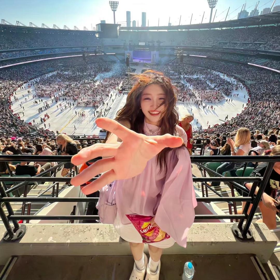 学雷锋的俏皮保姆