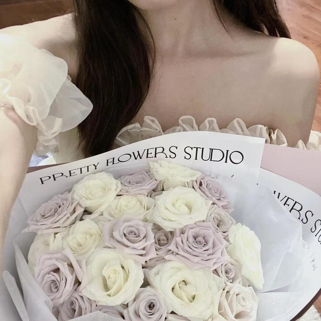 Vliiik奶盖研究所