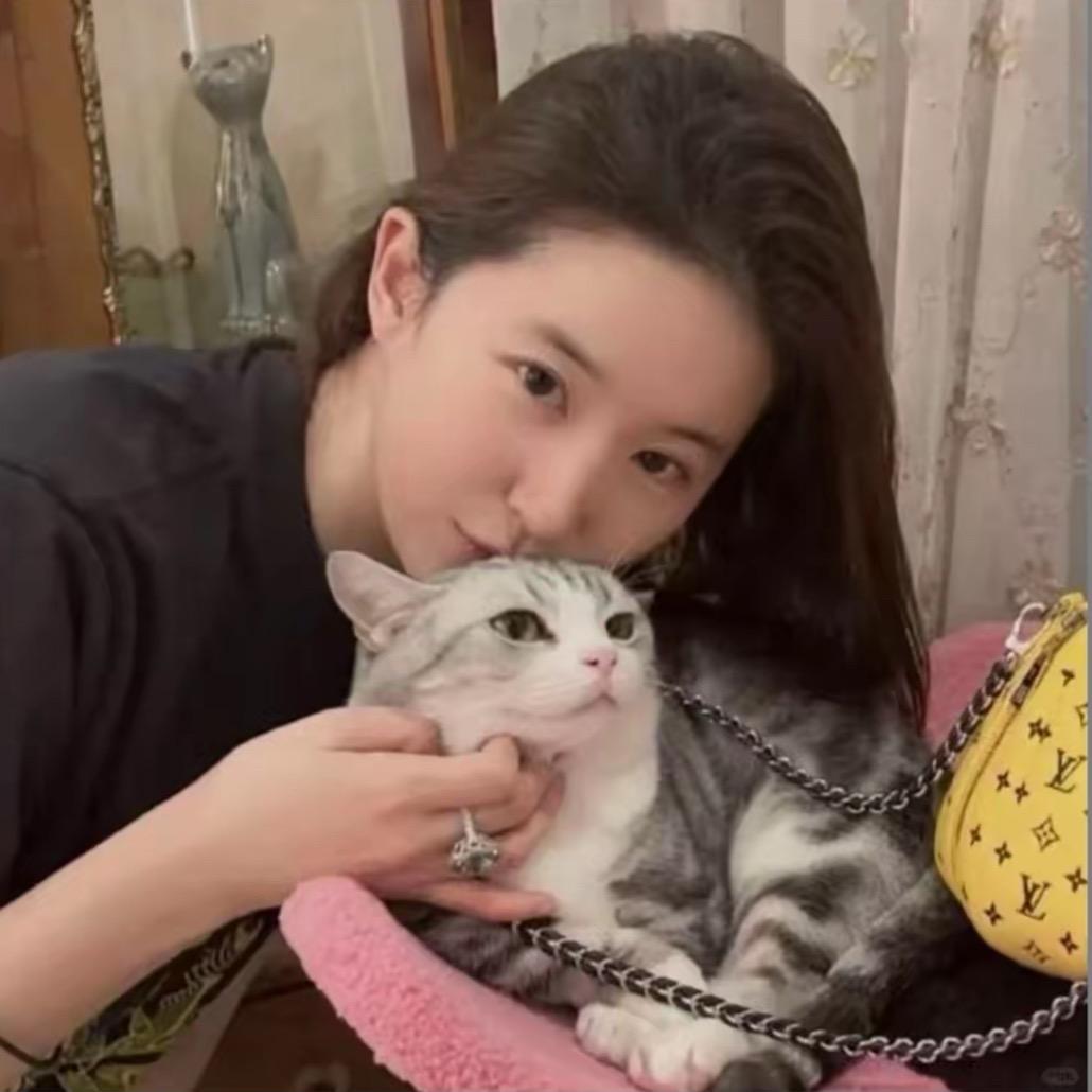 来杯冰美式🧊
