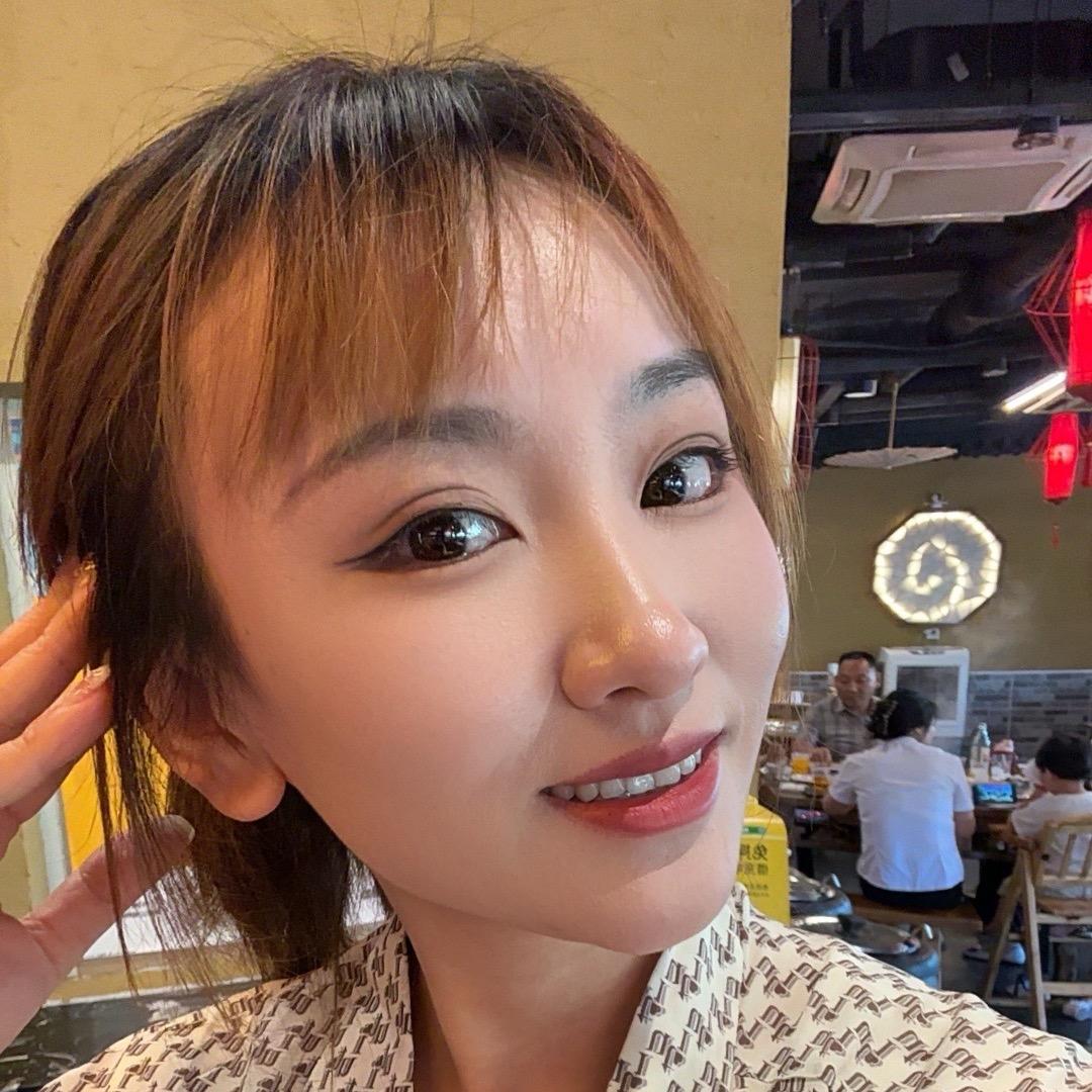 宜昌豆花牛肉火锅·老板娘