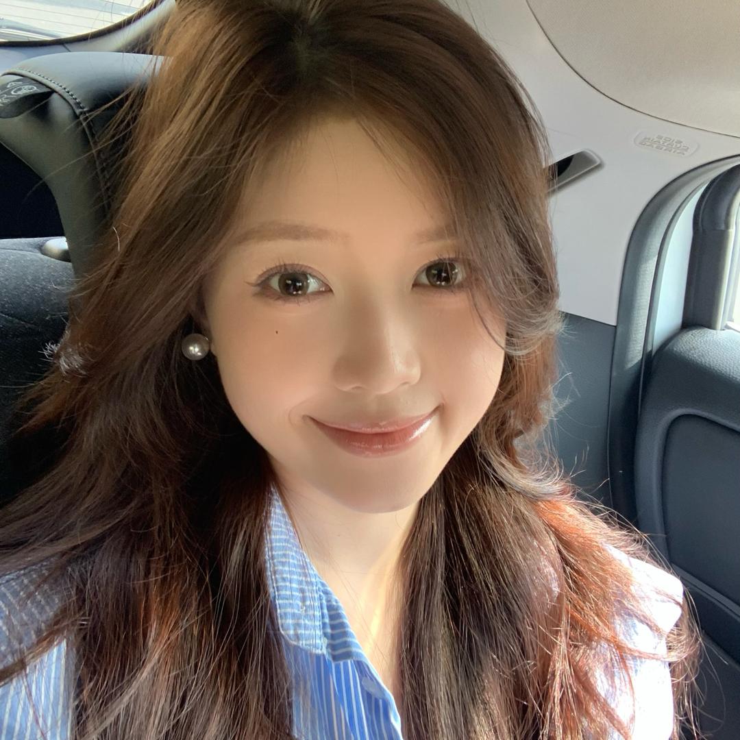 邱怡怡饱winner