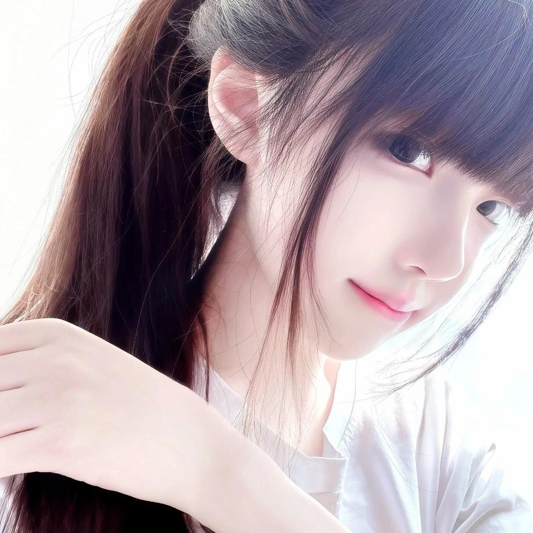 抱抱小妍