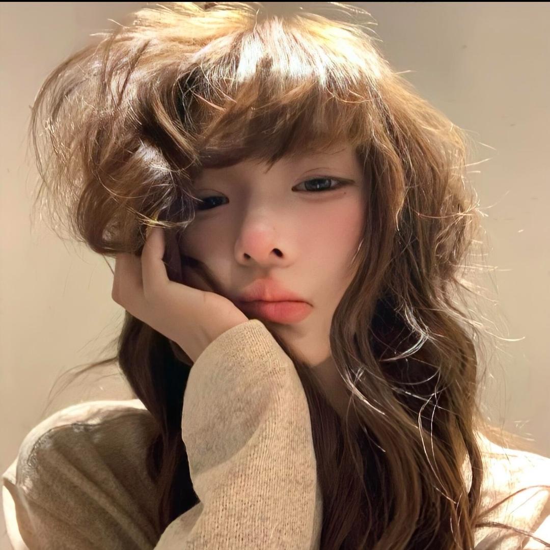 晚宀.