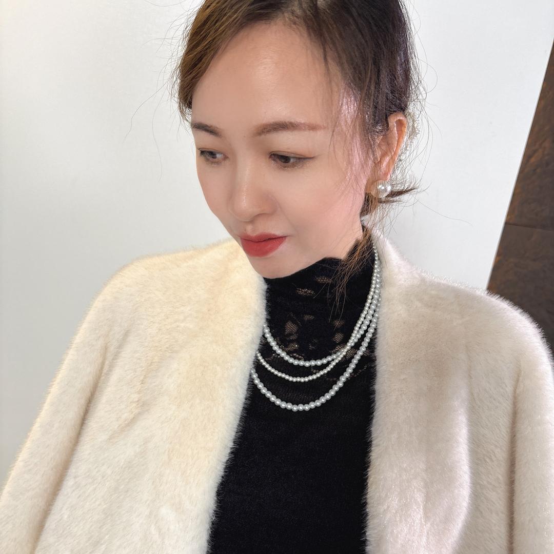 依姐轻奢女装.studio