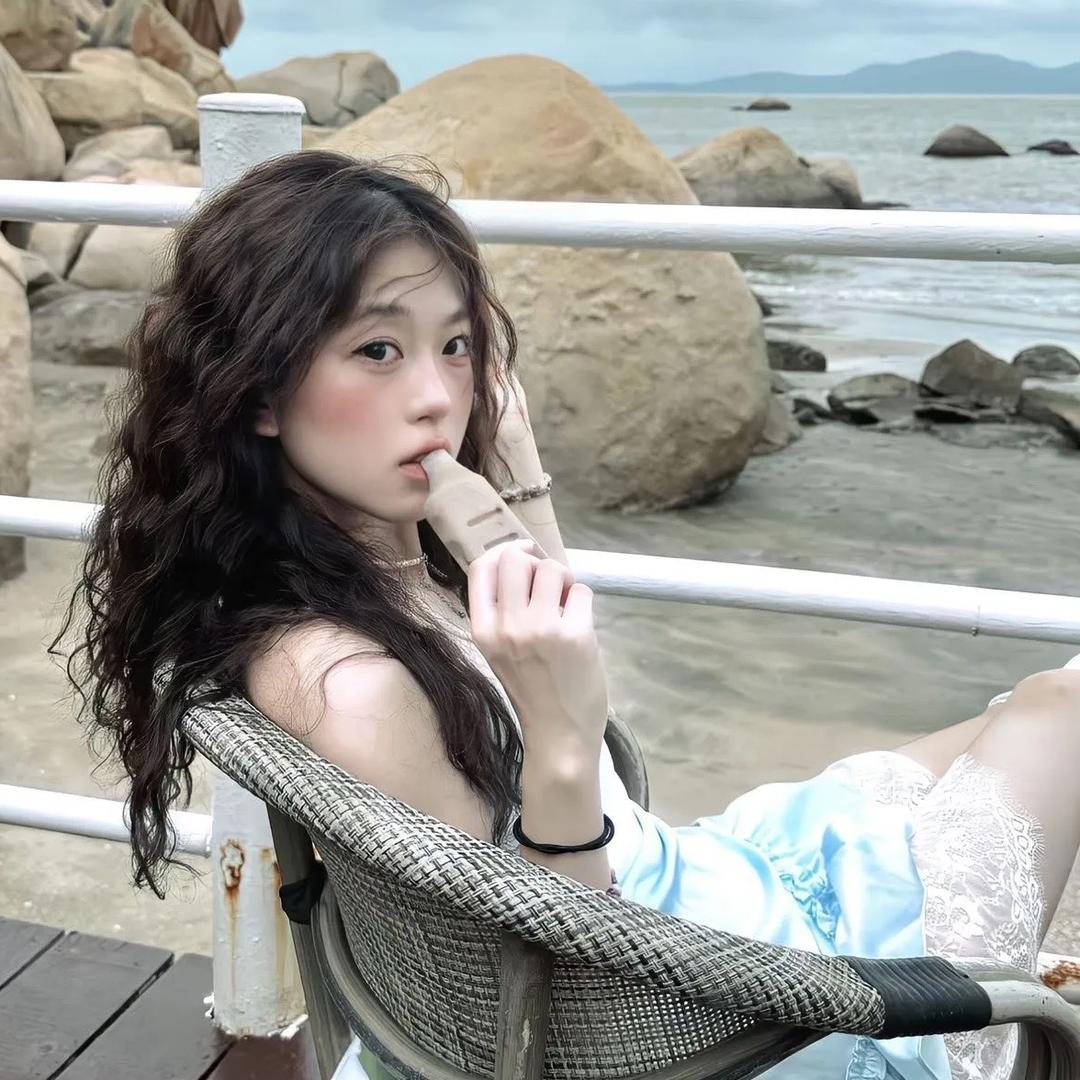 浇花的浇