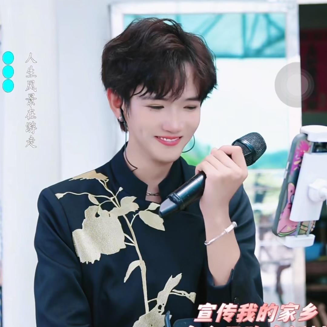 小泽🐰¹²⁰⁸铁粉3号