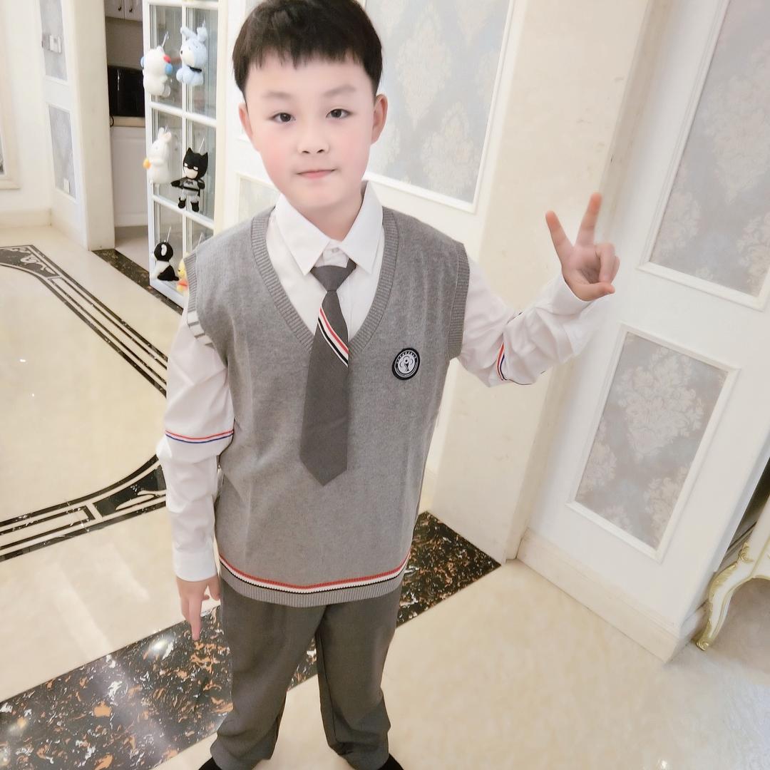 浩浩👦