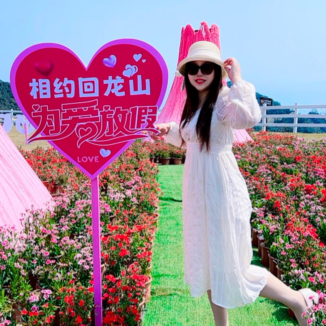 小张吃喝玩乐