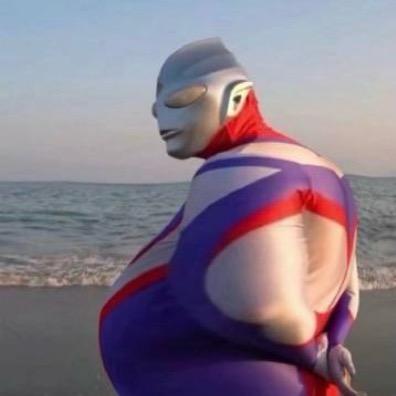 宇宙无敌金刚奥特曼之王中王