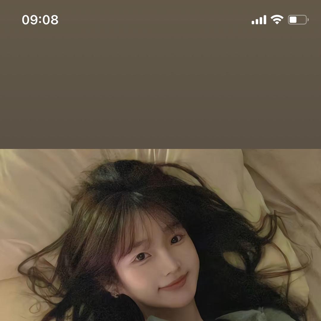 欣欣最爱看球