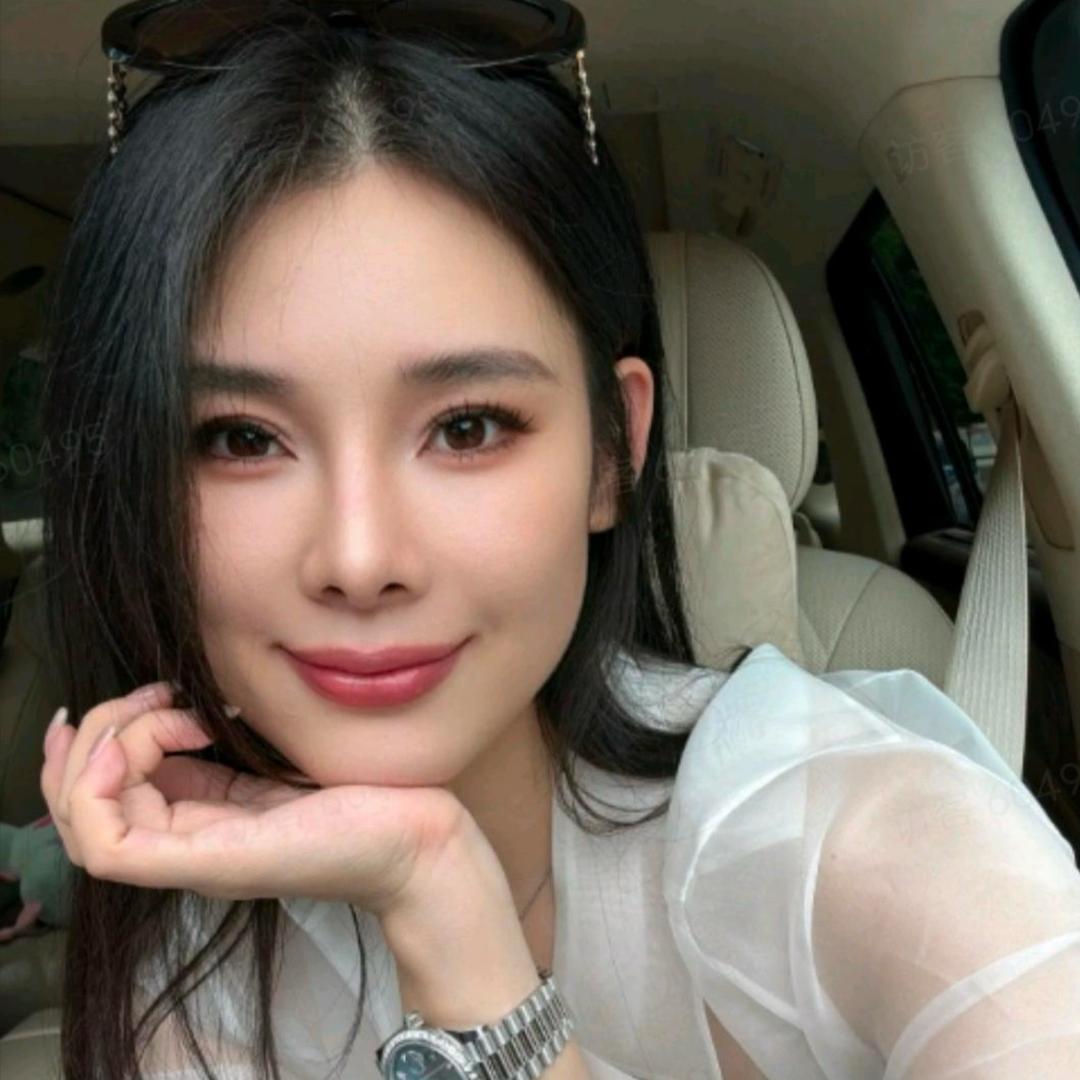 LYNEE七月【直播返场】