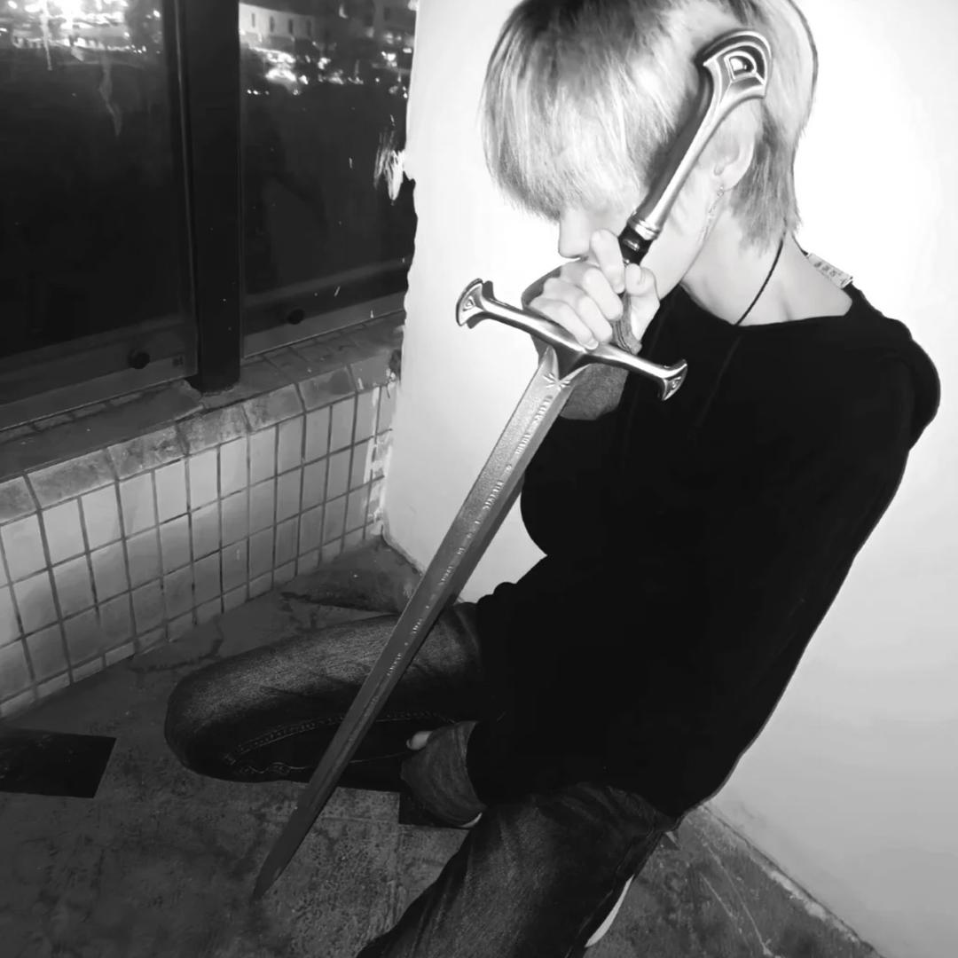 网恋奔现结果发现他比我大