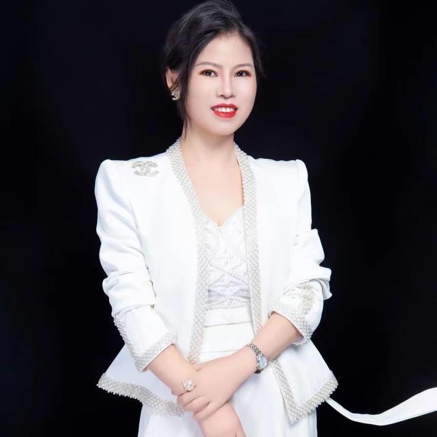 吃不胖的霞姐