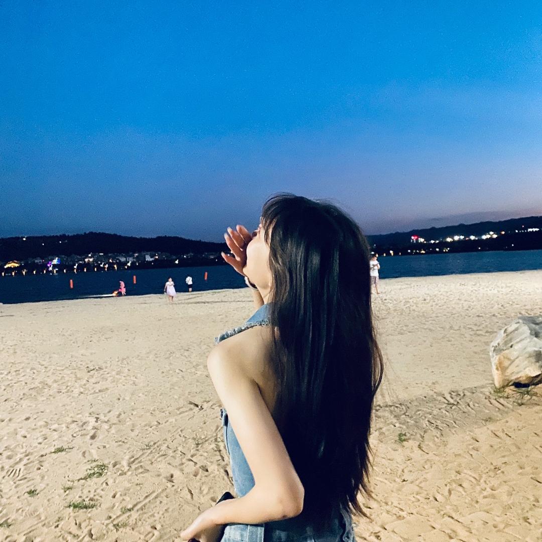 雅蔓窗帘  小芳