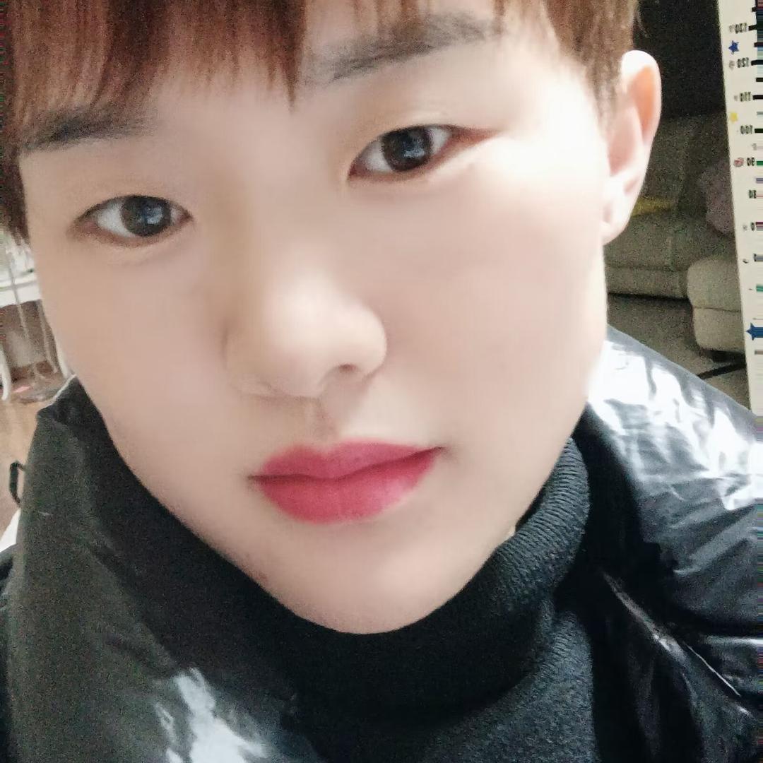 小可爱🌻