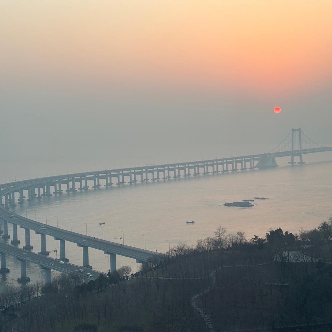 在西湖骑马的香菇🍄
