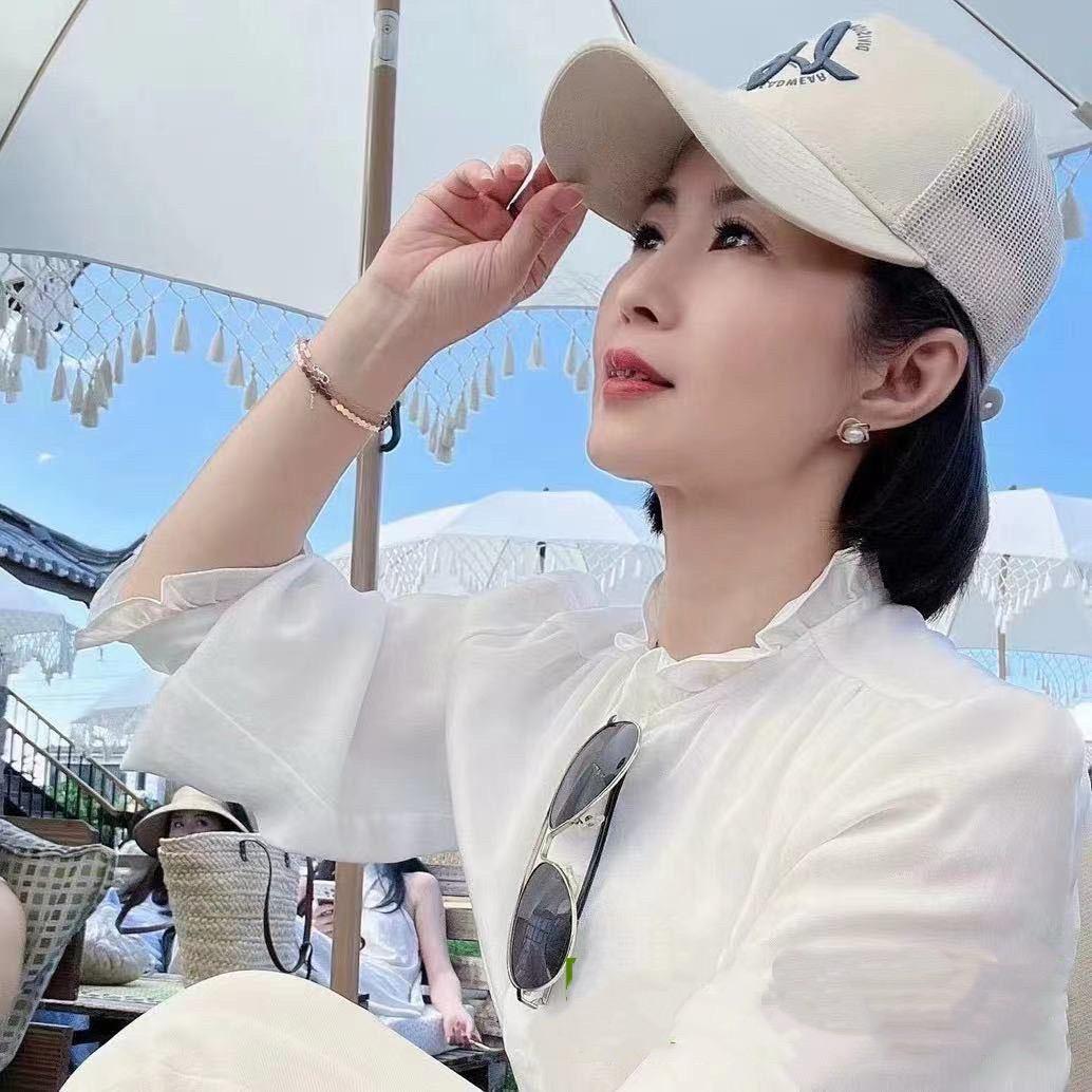 江山女装雪儿18年实体店