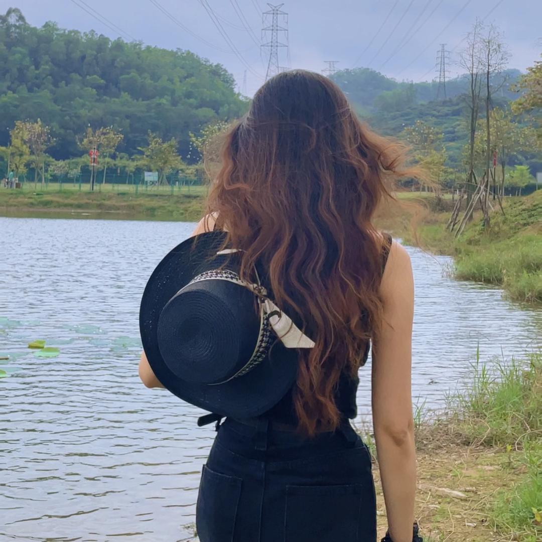 🌻罗罗🌻