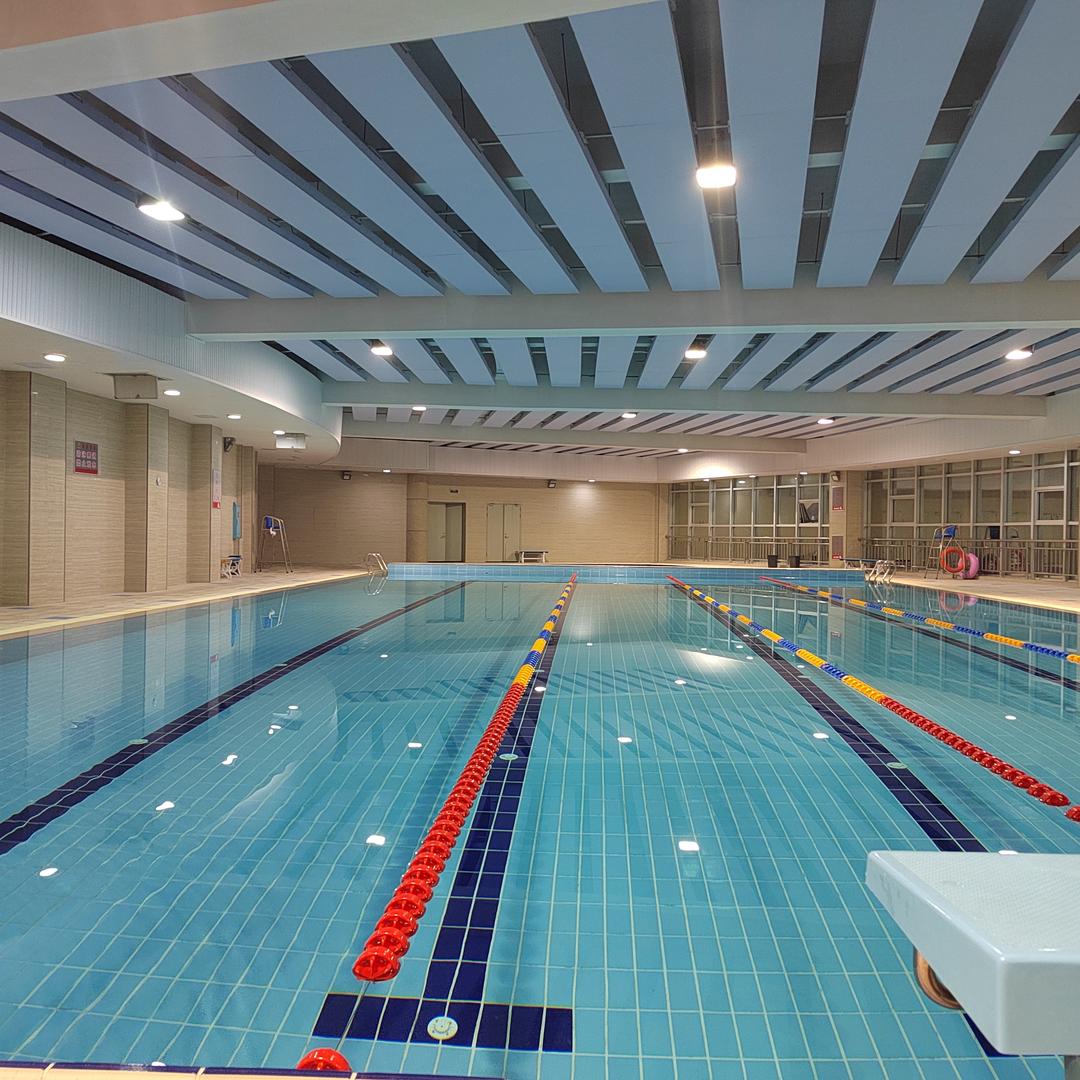 辰溪县体育中心游泳健身