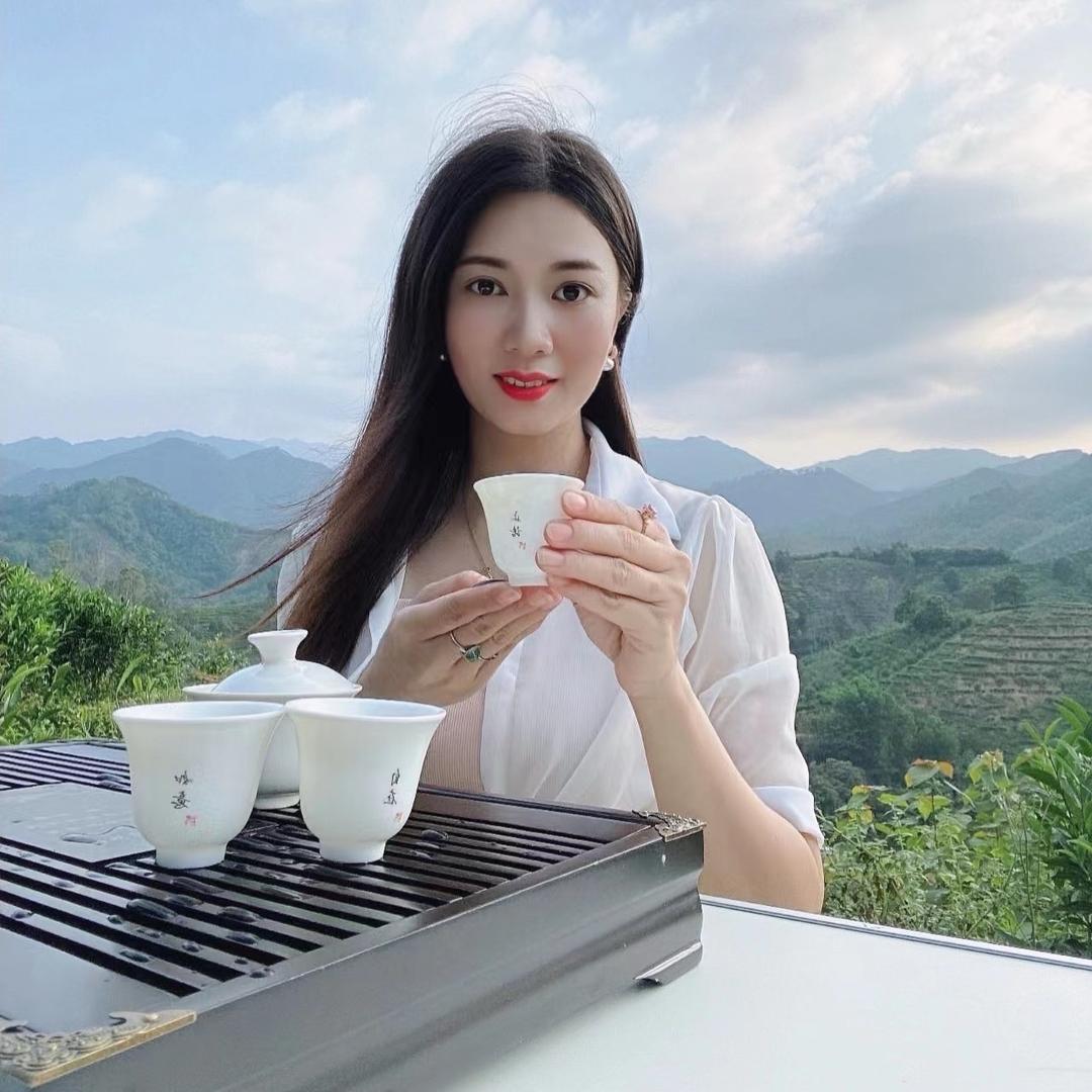 杨晓晓🍵晓鸿岽韵自家茶