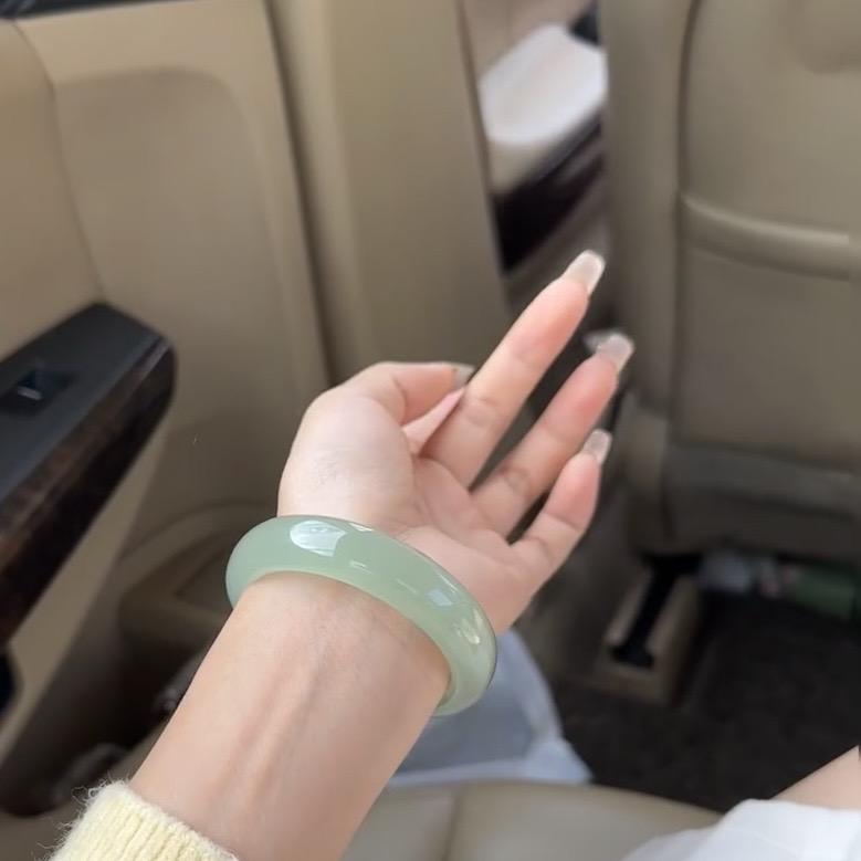 窈窕女王翡翠臻选