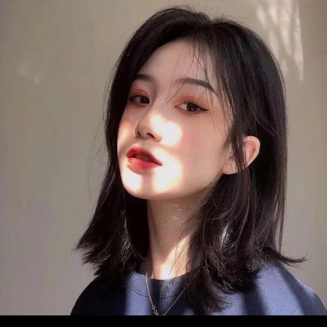 王哈哈。