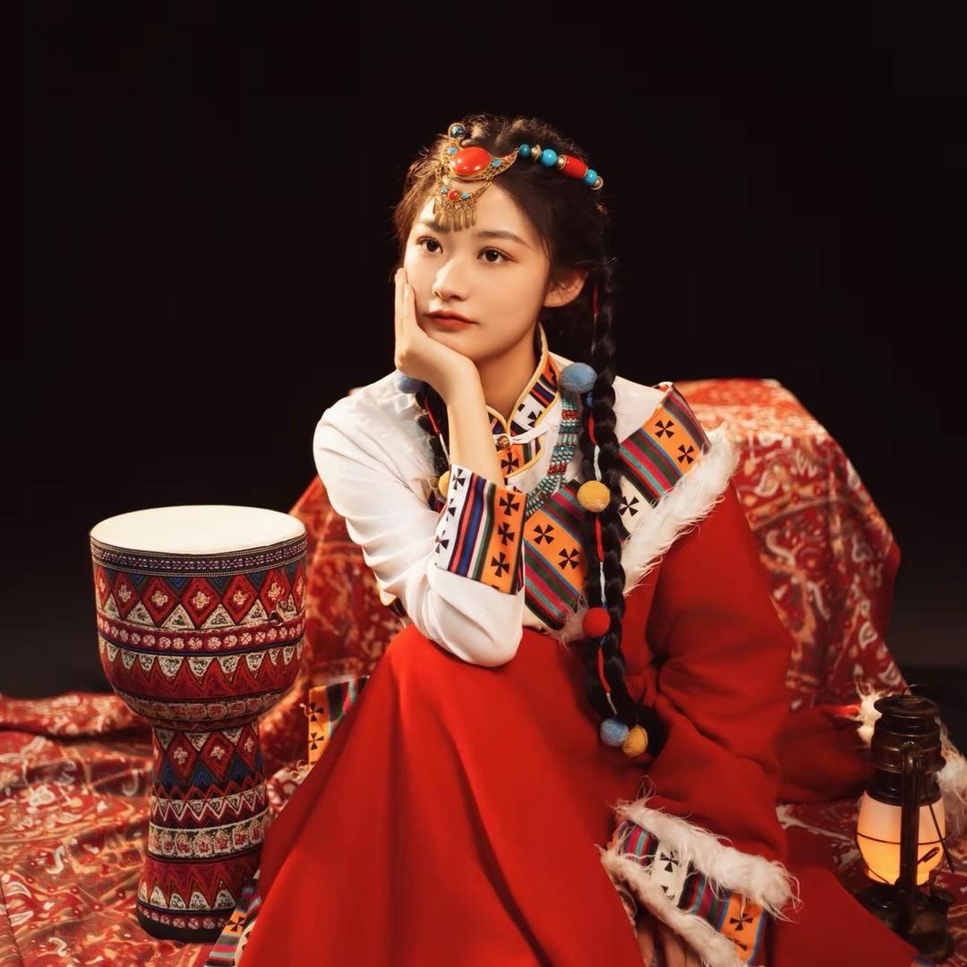 张朵朵的Dou Yin