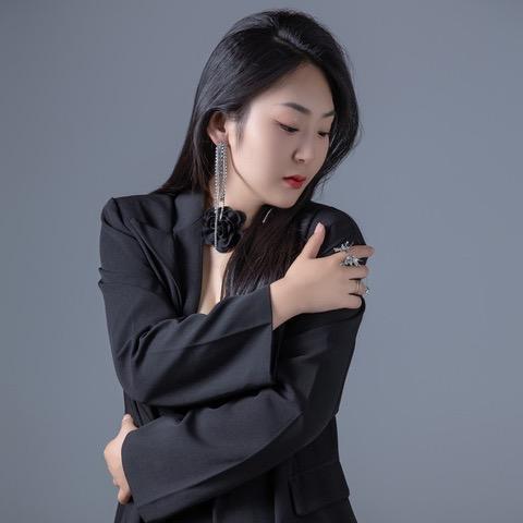 @犟zong（贼损）