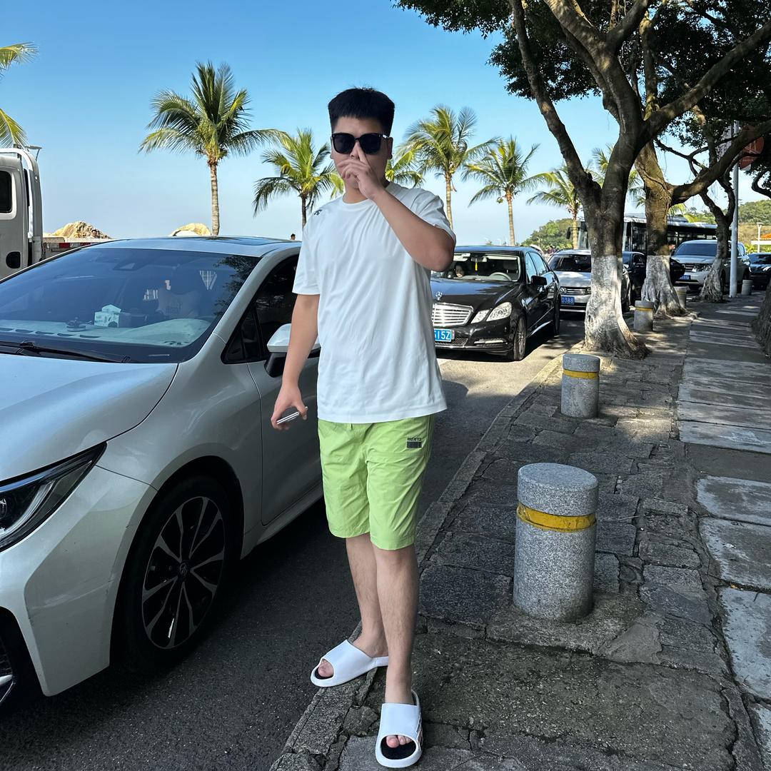 盛雯台球体育用品店