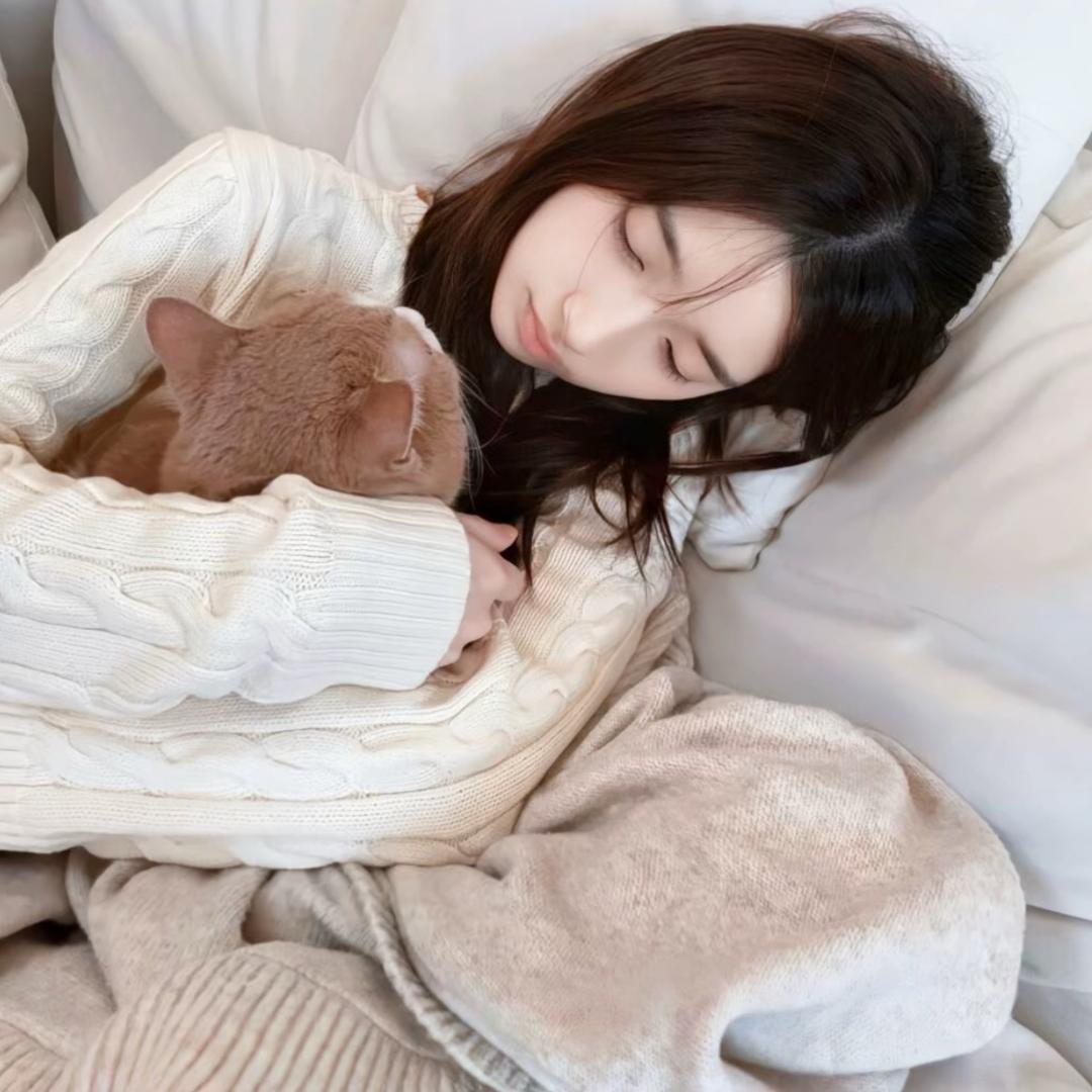 𝘼𝙪𝙧𝙤𝙧𝙖