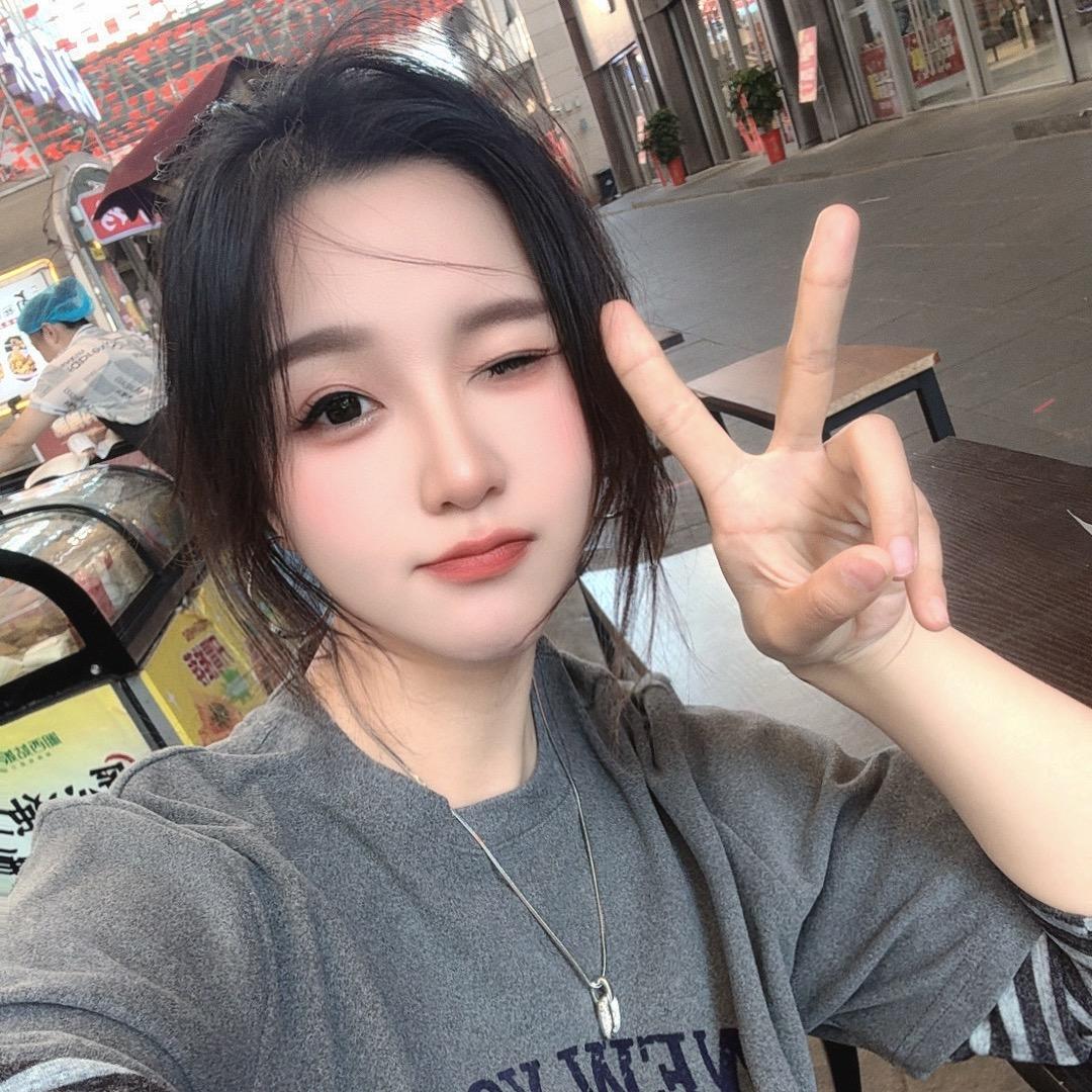 C•莉莉
