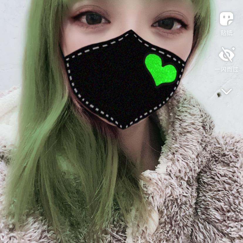 风里雨里！祁姐姐快餐牛肉板面等你呦！