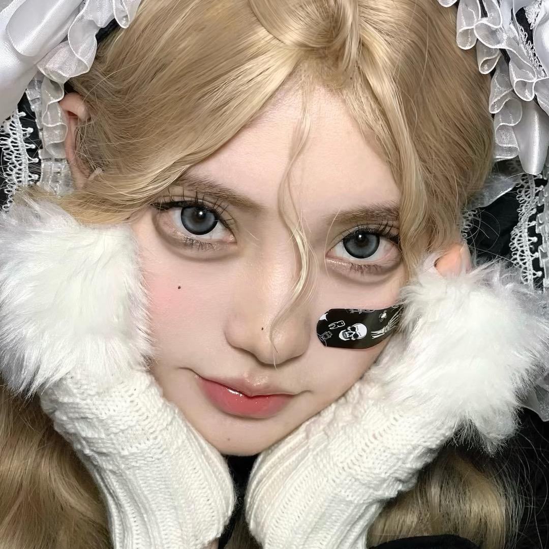doll
