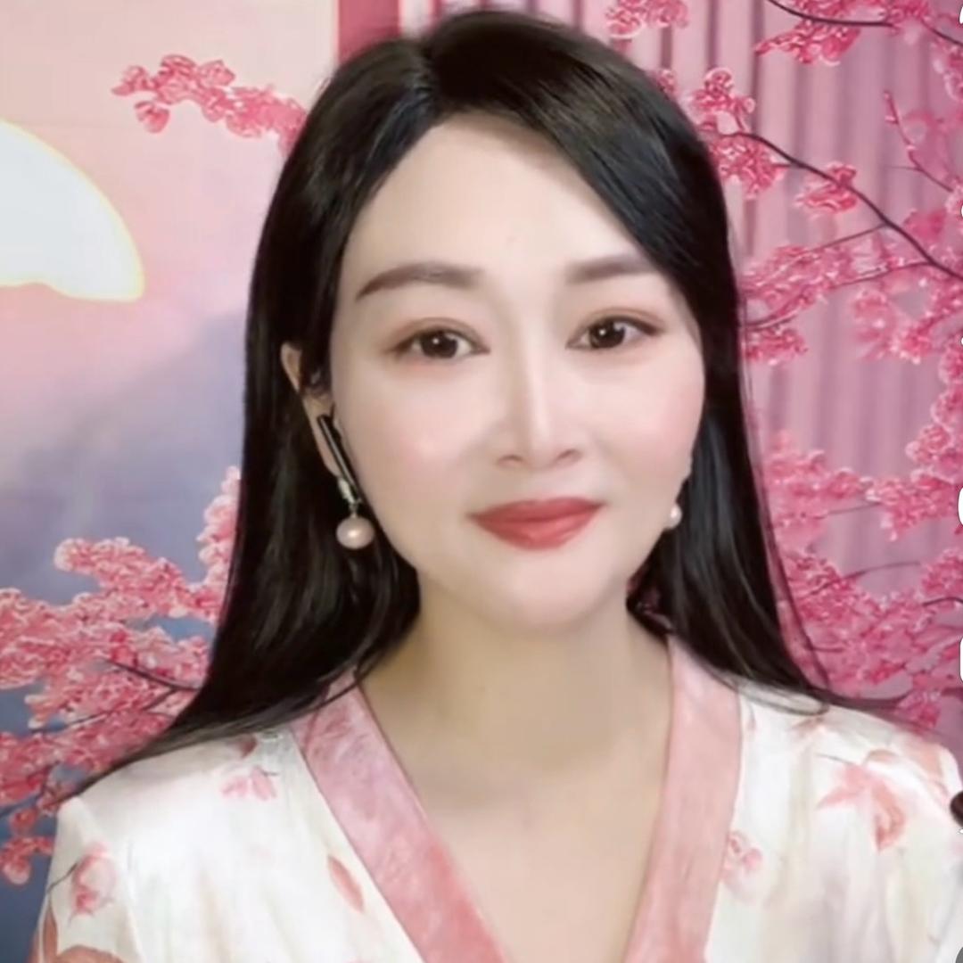 秀婷🎤（19:10直播）