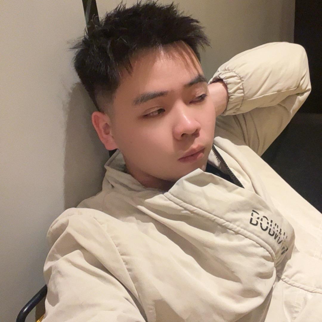 重生穿越当牛马