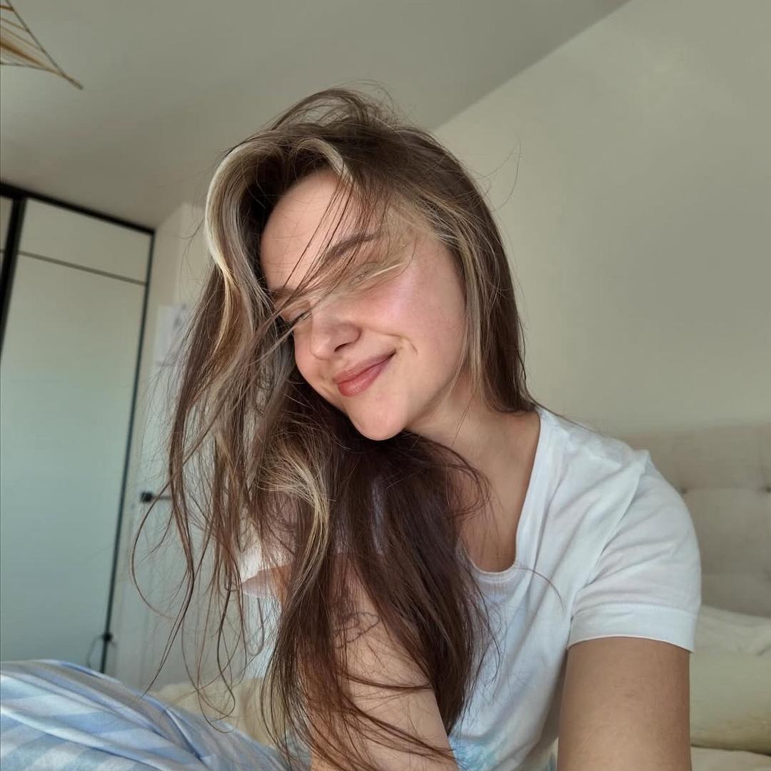06