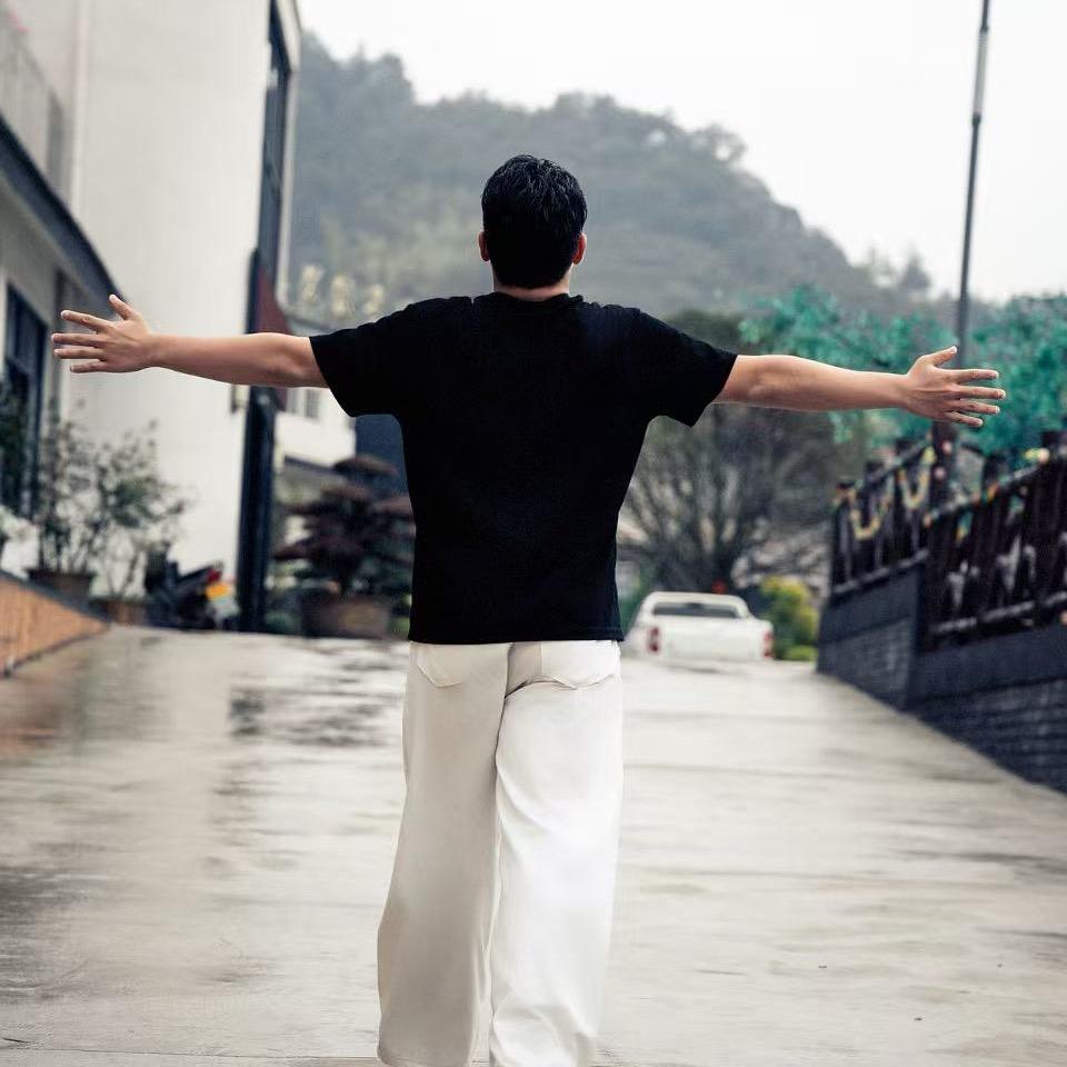 苗条仁子豪教练