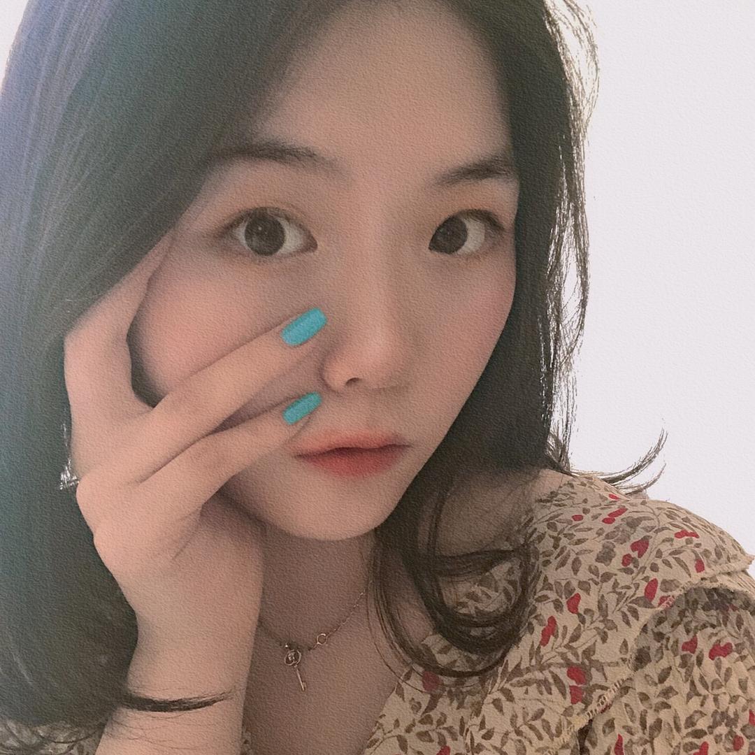 是念念吖. ❤️