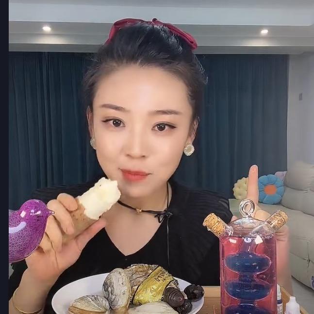 鑫儿爱吃
