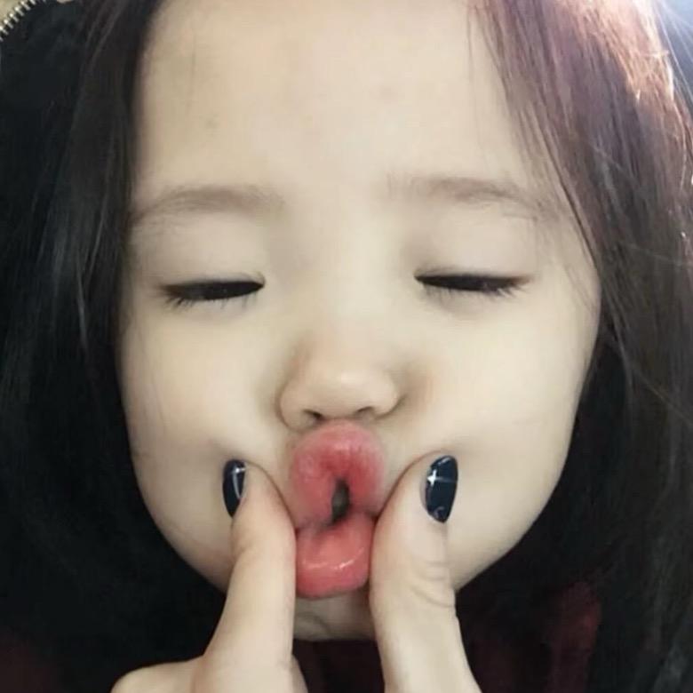 笑比哭还难看