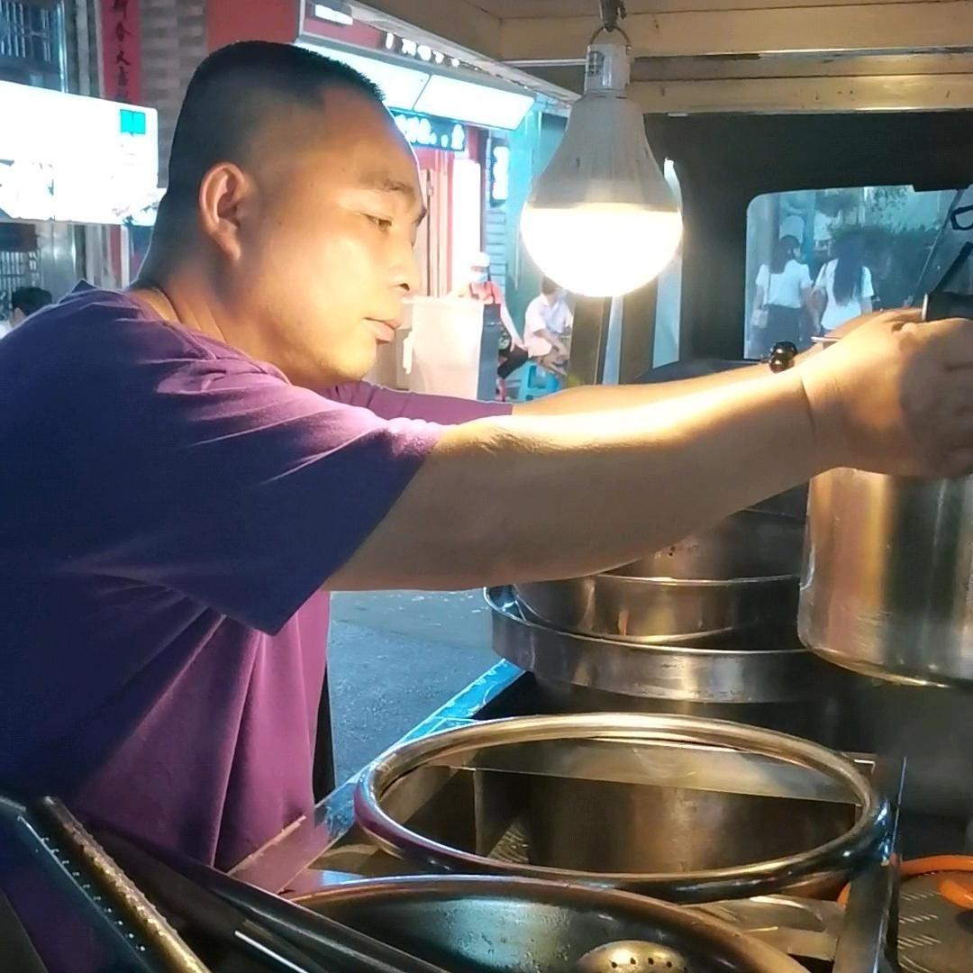 毛叔牛杂餐饮