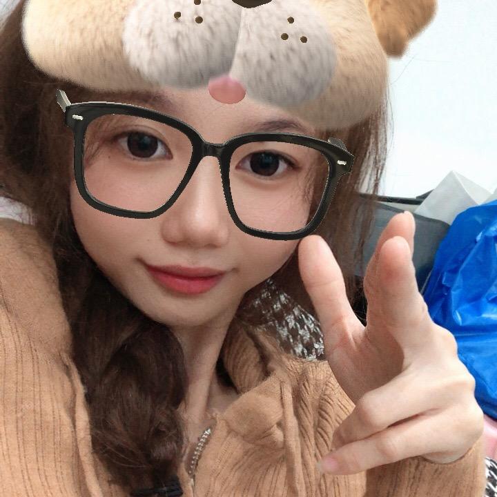F咖啡